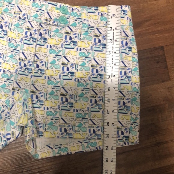 Vineyard Vines for Kentucky Derby shorts - Picture 2 of 7